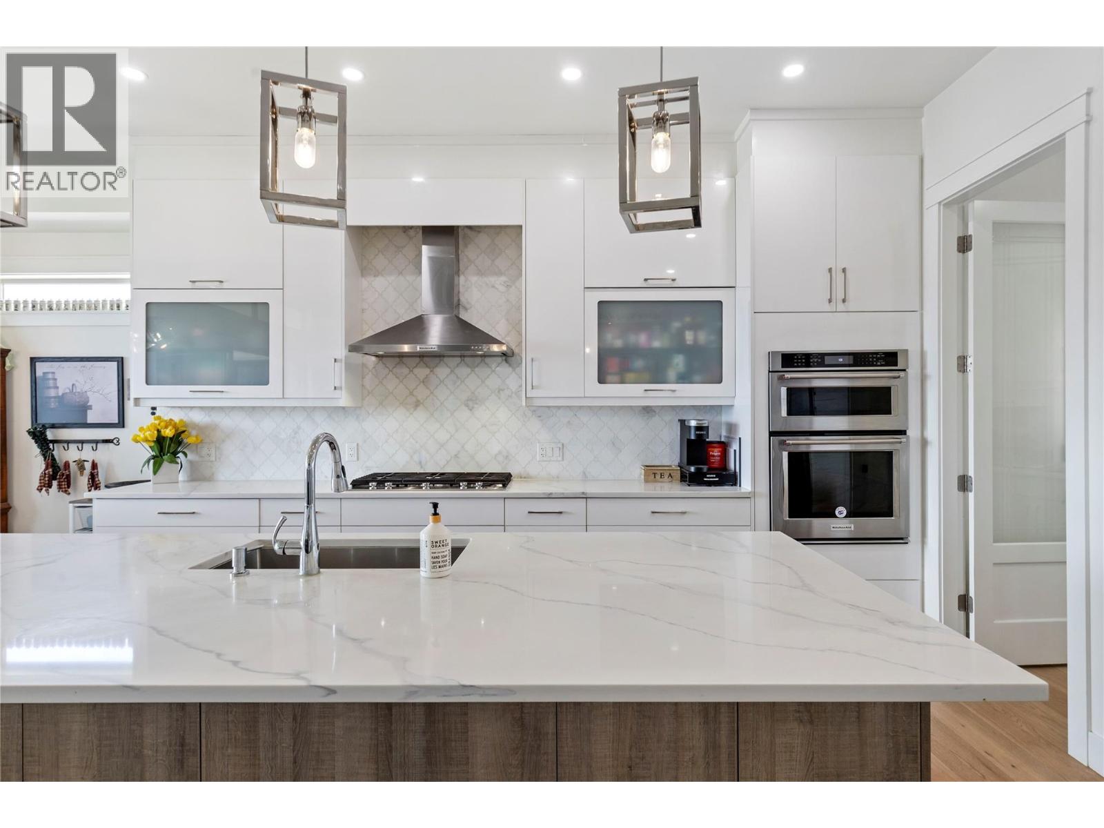  2202 Tramonto Court, Kelowna