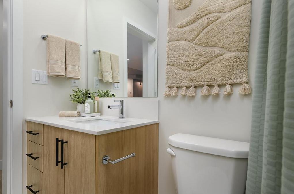 208 33522 COTTAGE LANE, Abbotsford