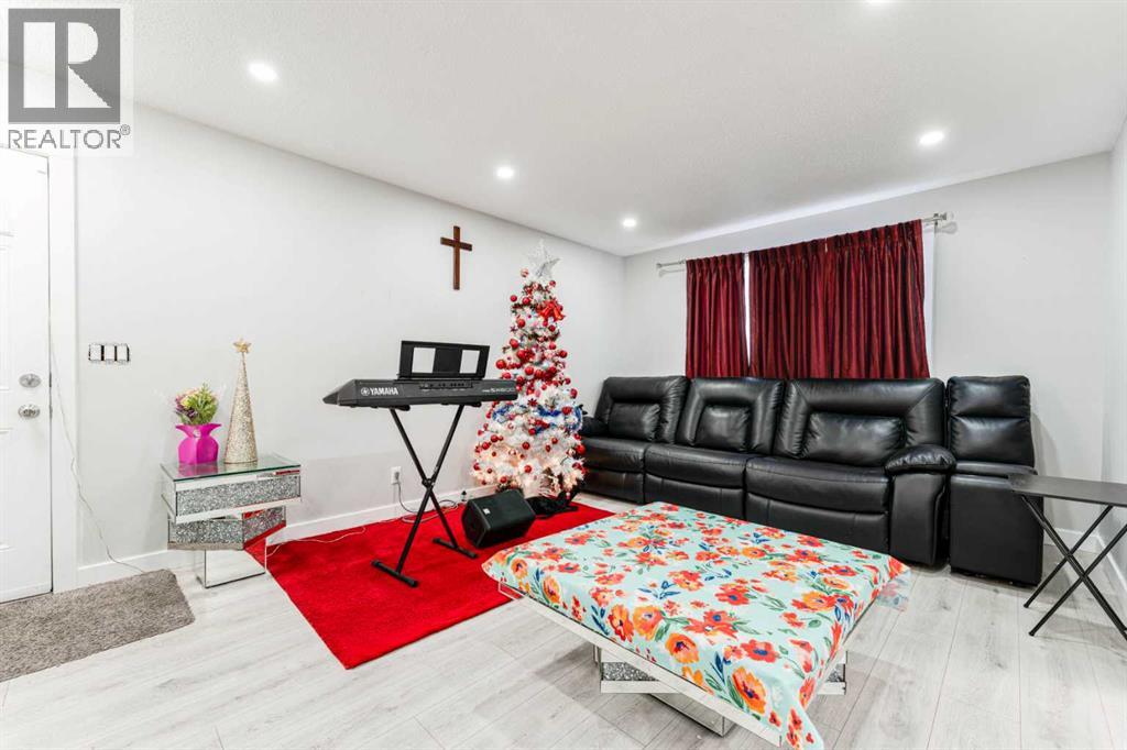 Single Family House Bungalow for Sale in   Avenue NE Pineridge Calgary 