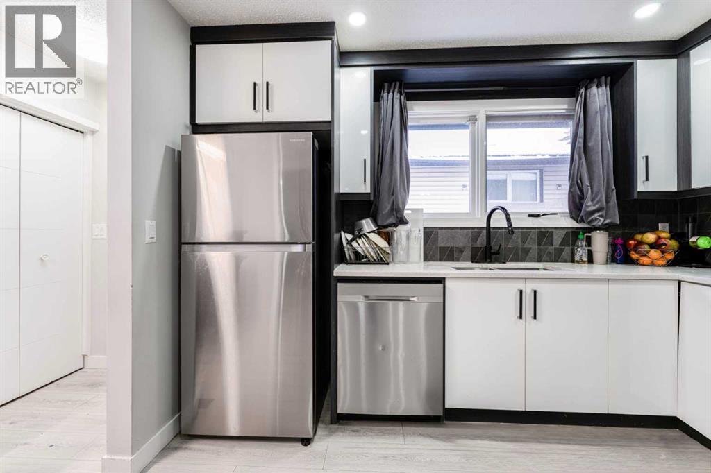 Single Family House Bungalow for Sale in   Avenue NE Pineridge Calgary 