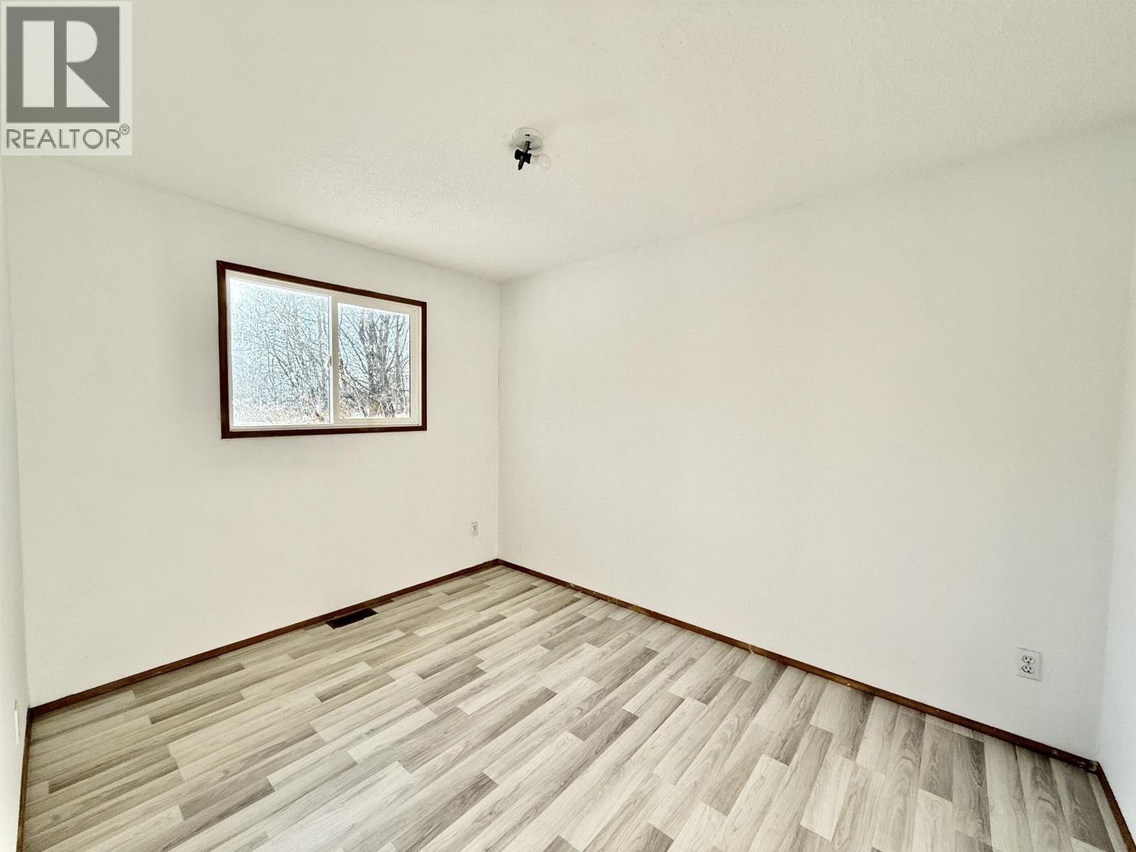 2131 24TH Avenue, Hazelton