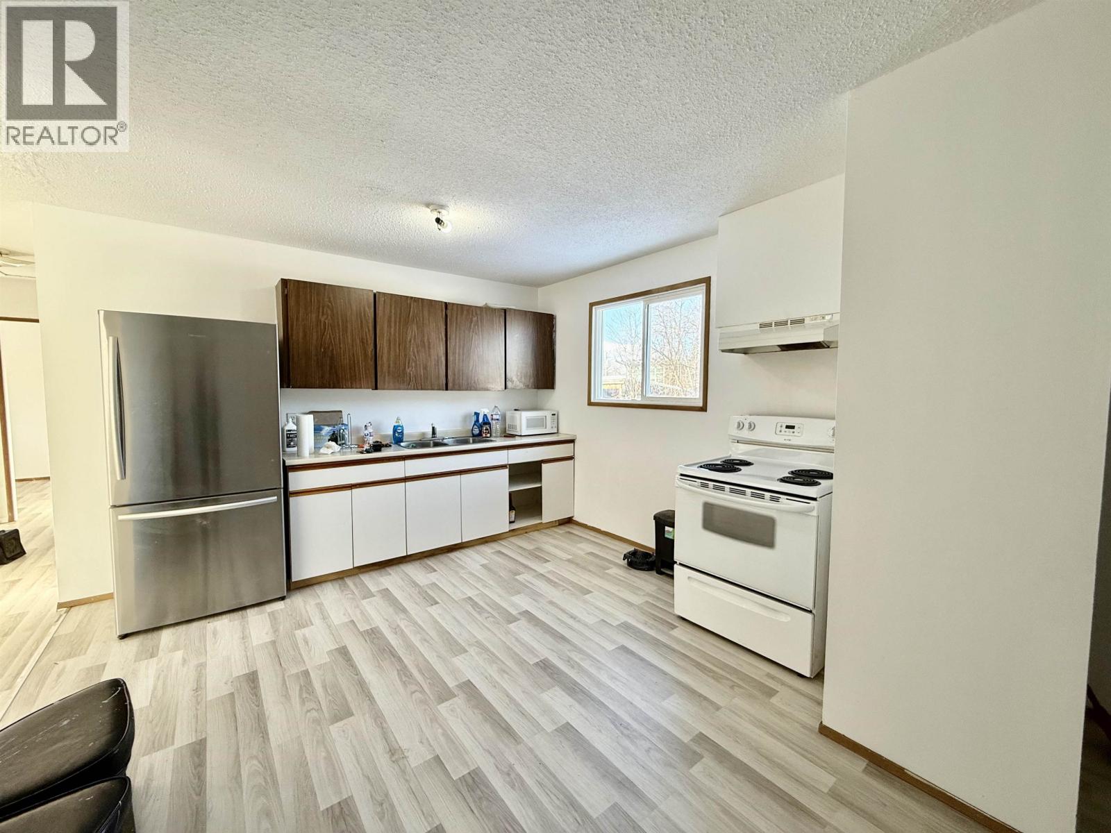 2131 24TH Avenue, Hazelton