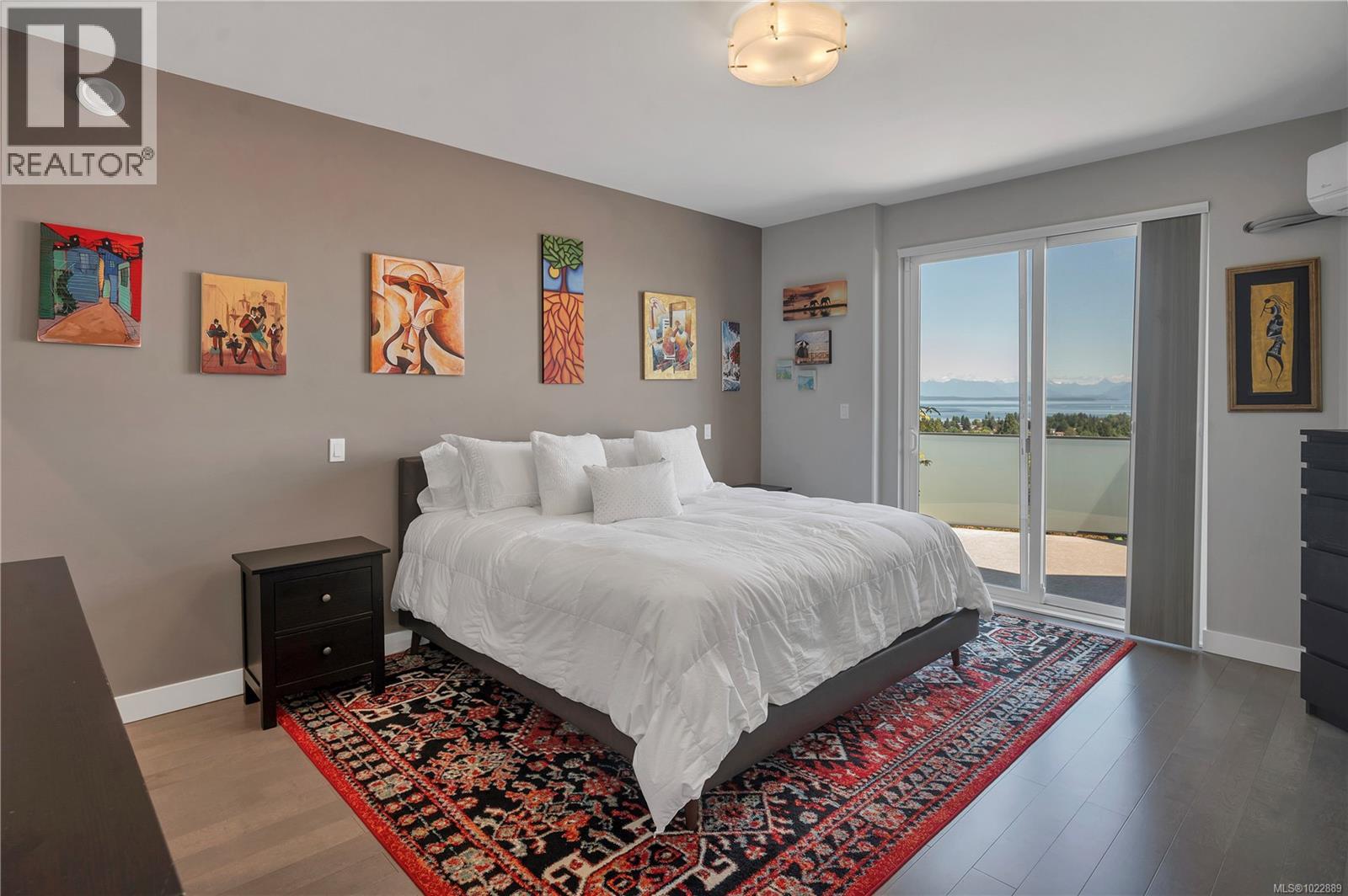 2661 Sunderland Rd, Campbell River