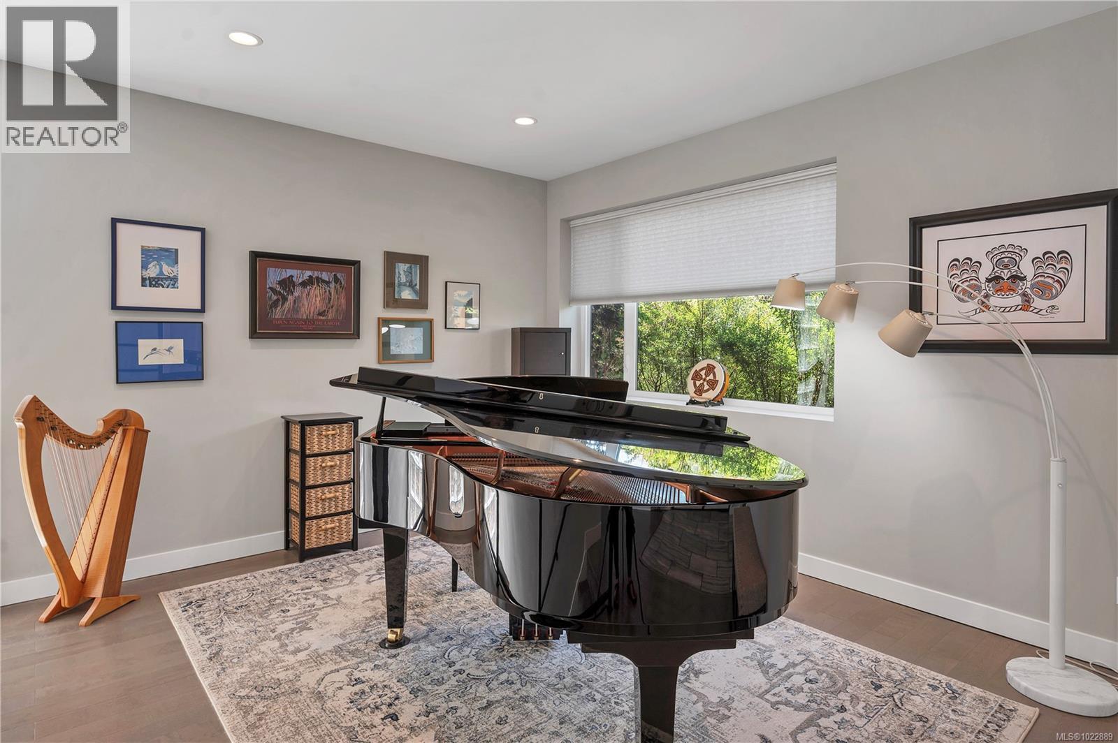 2661 Sunderland Rd, Campbell River