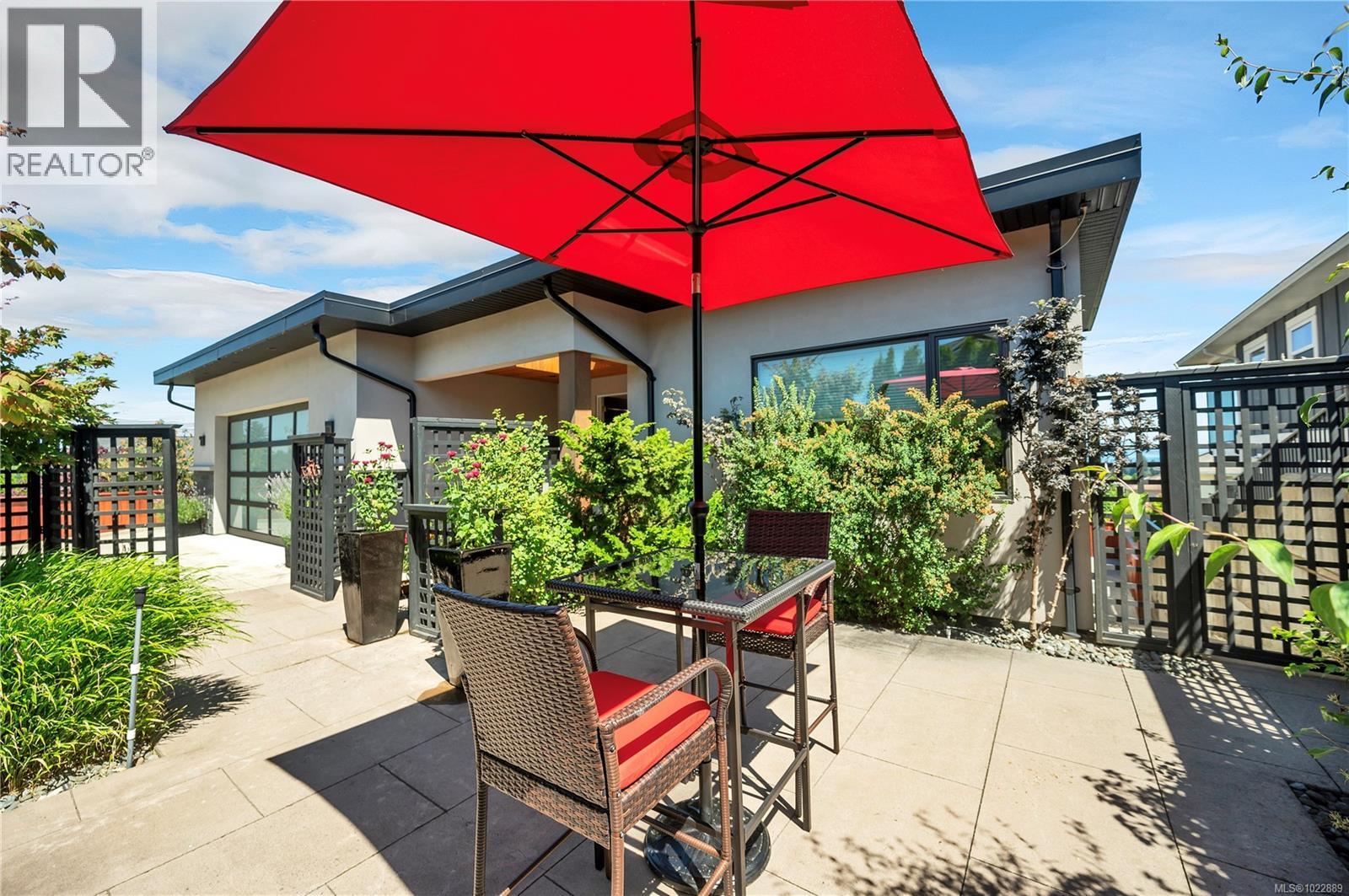 2661 Sunderland Rd, Campbell River