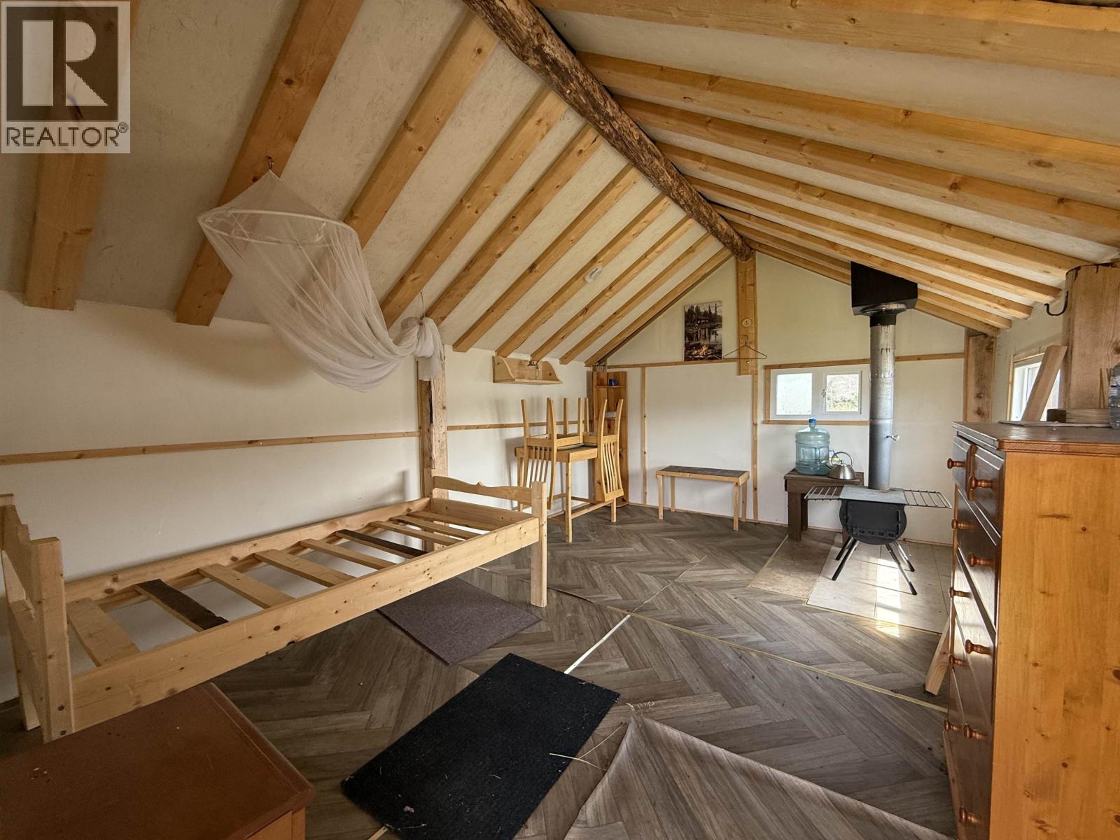 5315 TSICHGASS LAKE Road, Burns Lake