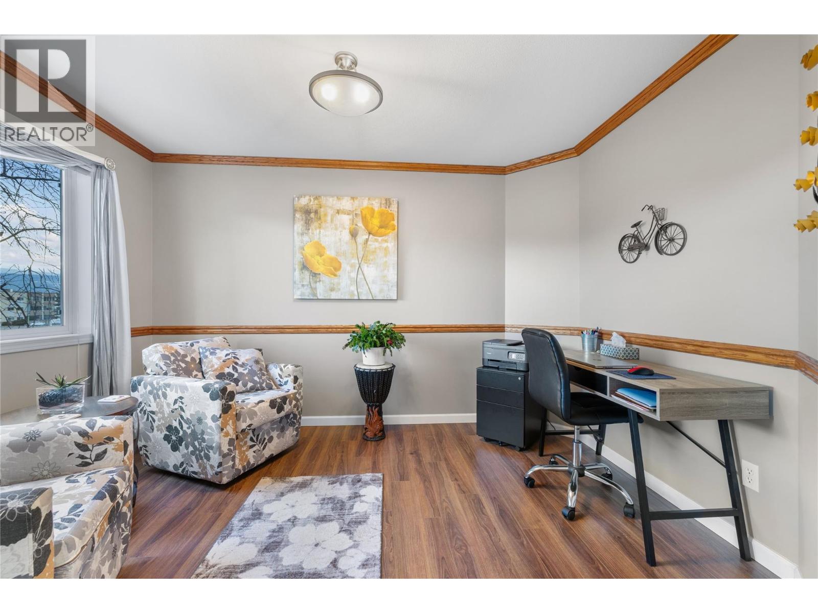 212 980 Glenwood Avenue, Kelowna