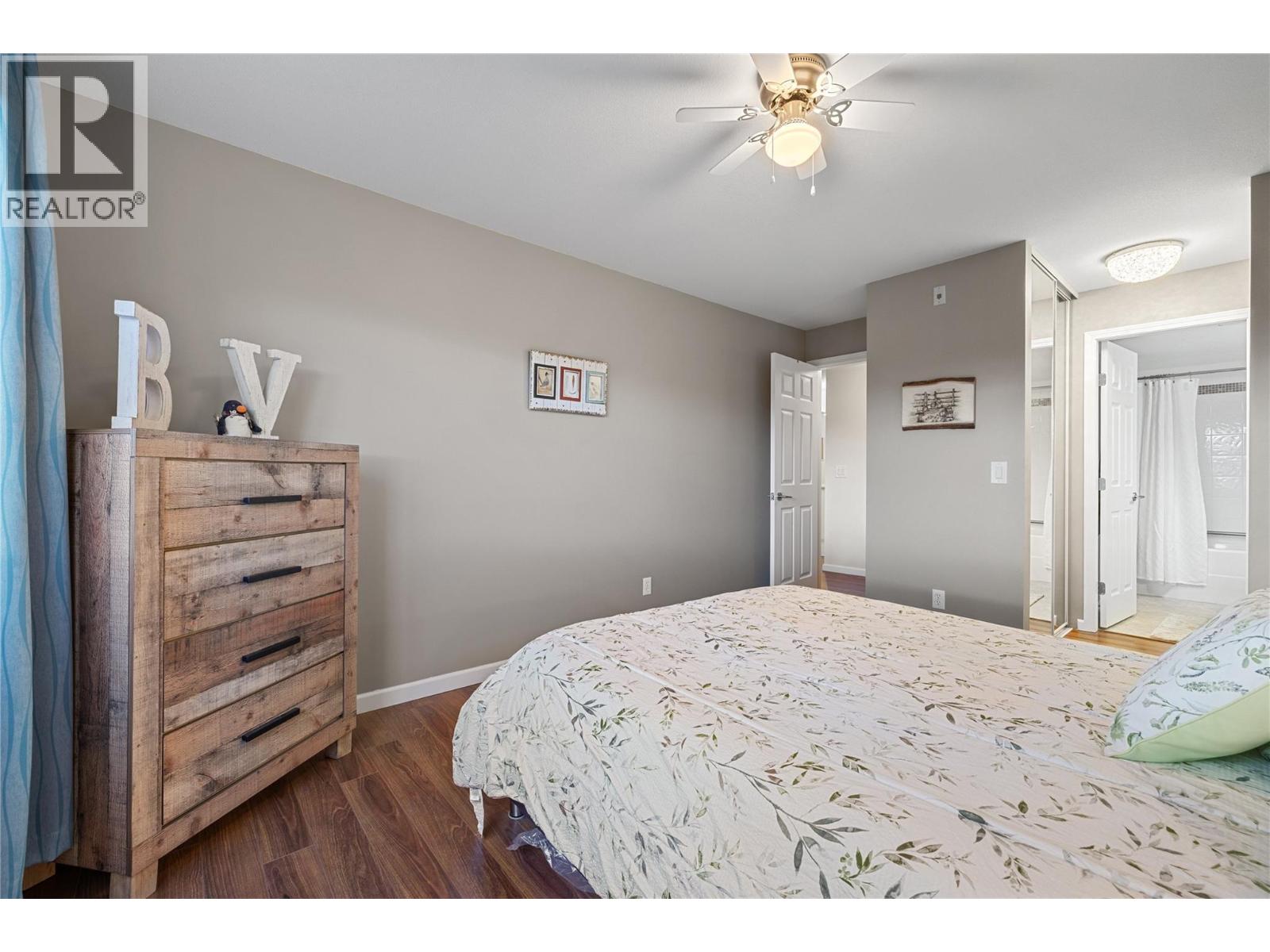 212 980 Glenwood Avenue, Kelowna