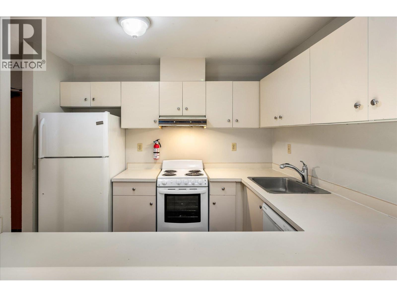 15 4211 SUNSHINE PLACE, Whistler