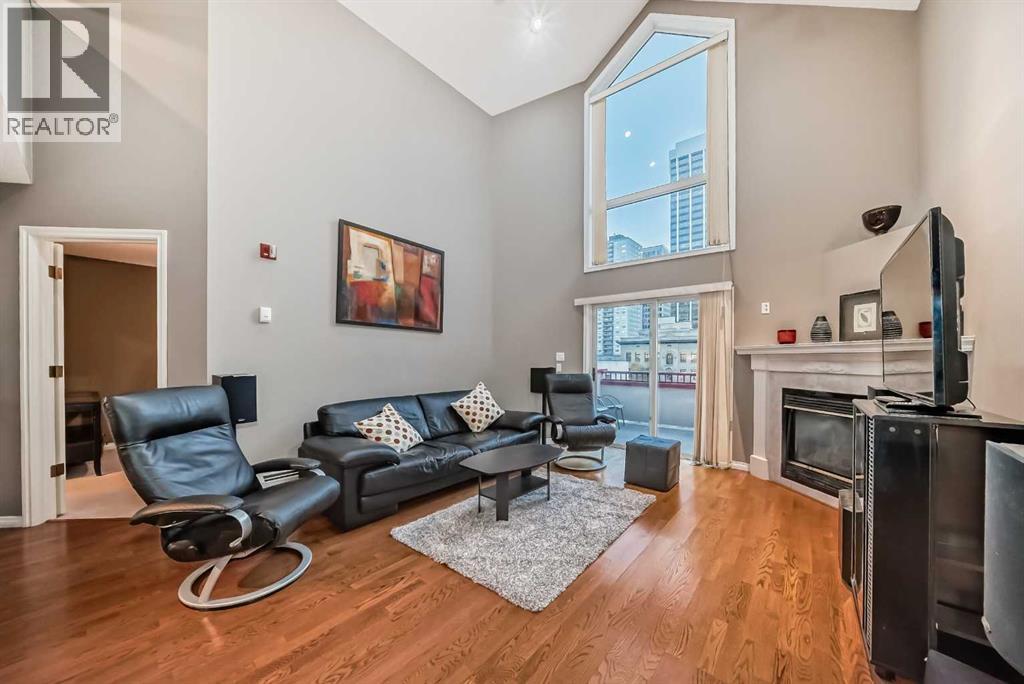 Single Family House Multi-level for Sale in    Avenue SW Downtown Commercial Core Calgary 