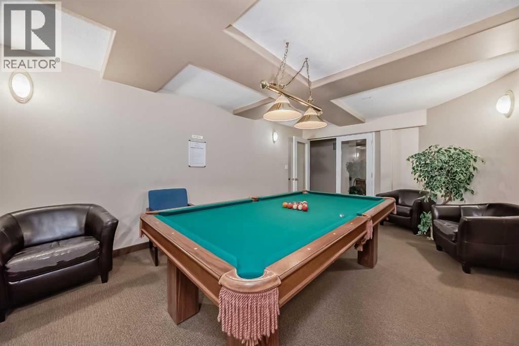 Single Family House Multi-level for Sale in    Avenue SW Downtown Commercial Core Calgary 