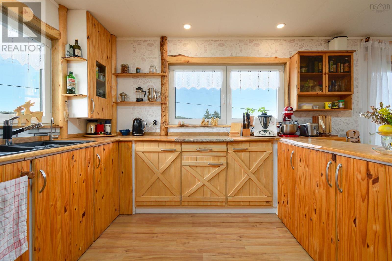 Property 2 of 49 of 60 West Side Grand River Road