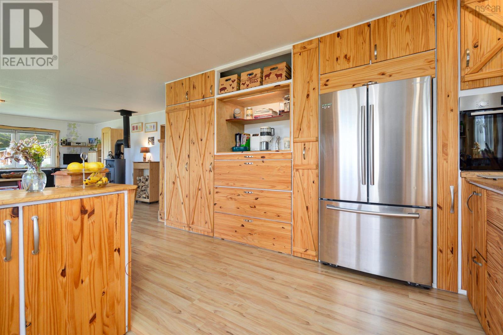 Property 26 of 49 of 60 West Side Grand River Road