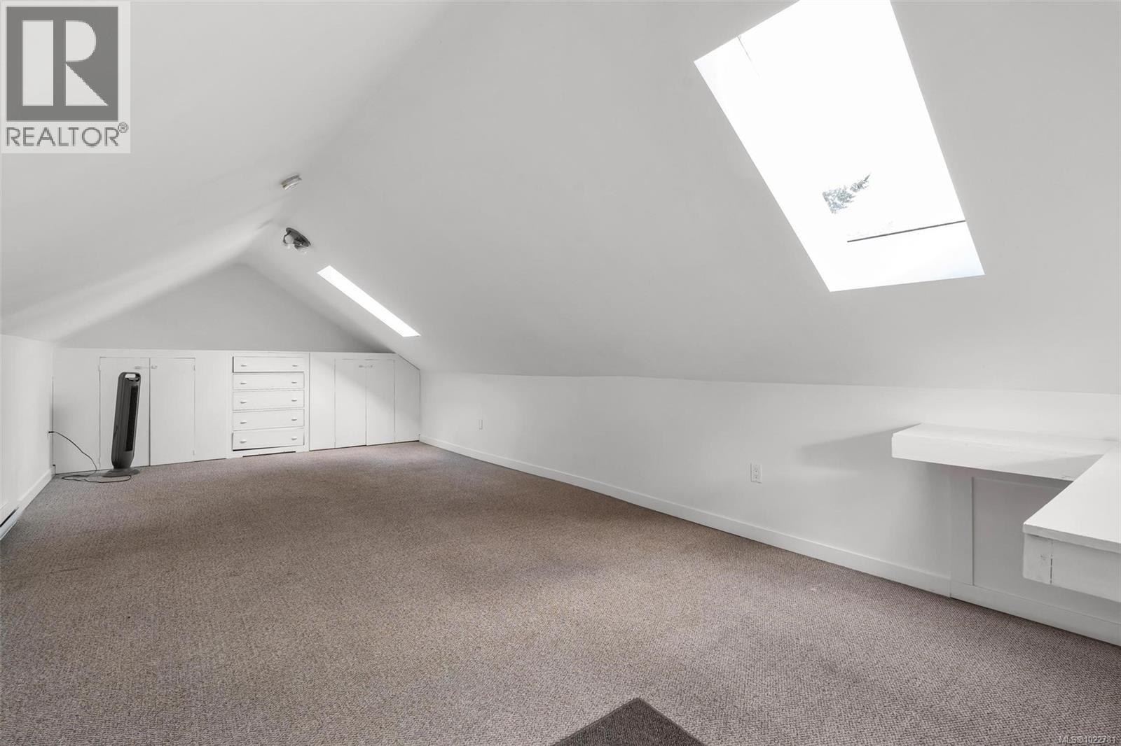 2969 Cedar Hill Rd, Victoria