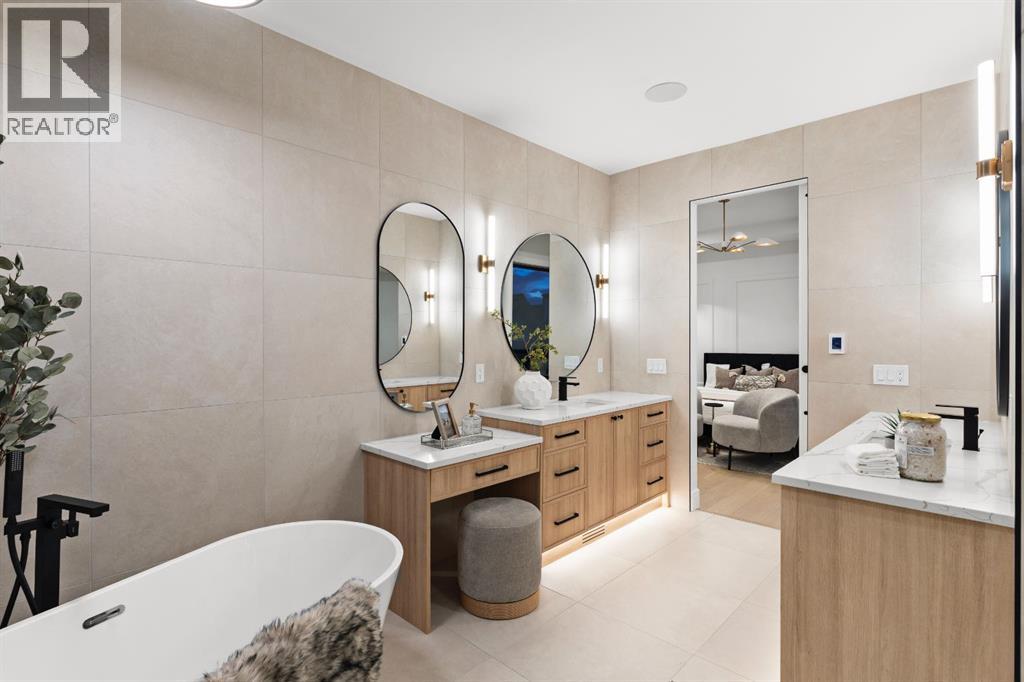 Single Family House for Sale in   Avenue NE Winston Heights/Mountview Calgary 