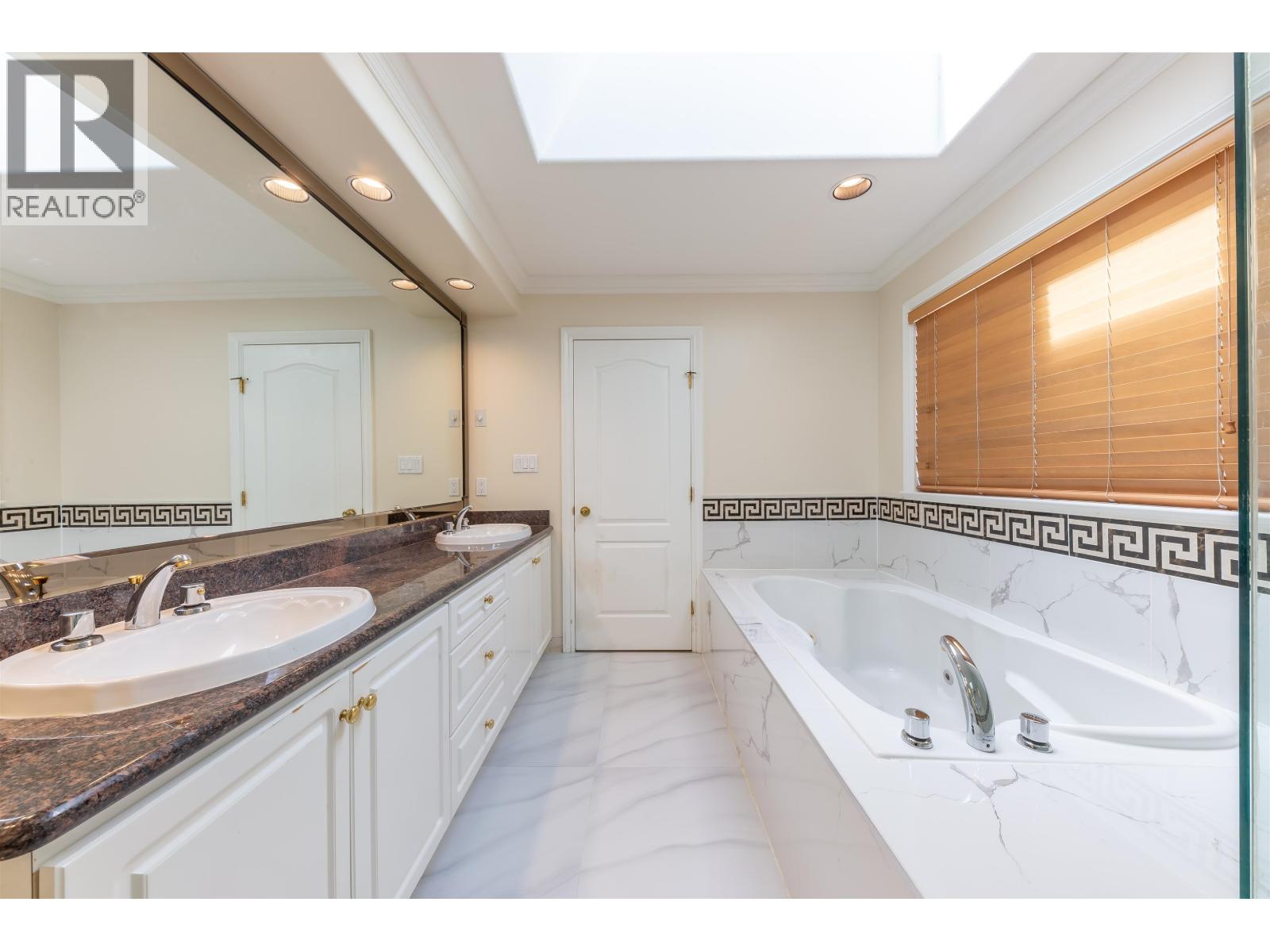 7471 LINDSAY ROAD, Richmond