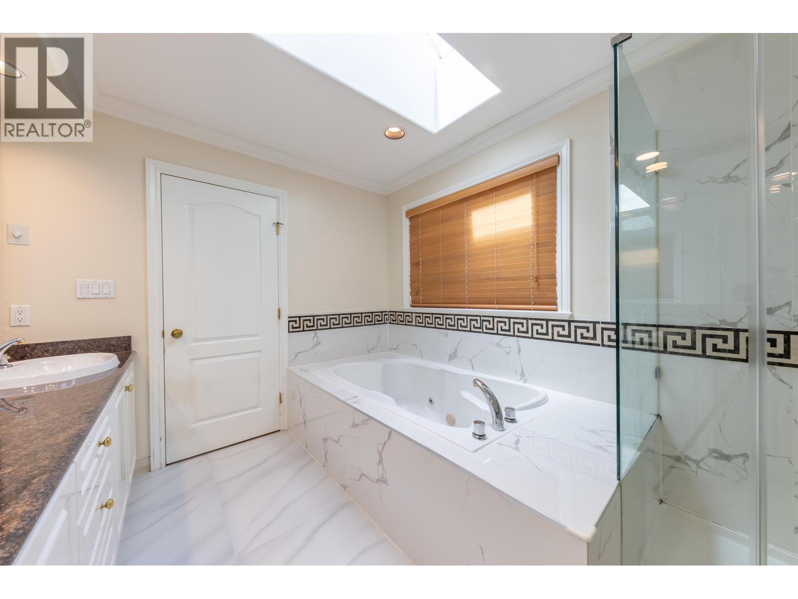 7471 LINDSAY ROAD, Richmond