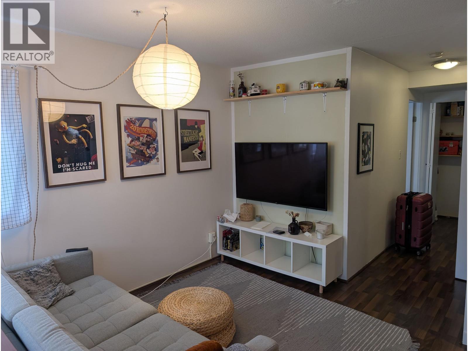 205 33 N TEMPLETON DRIVE, Vancouver