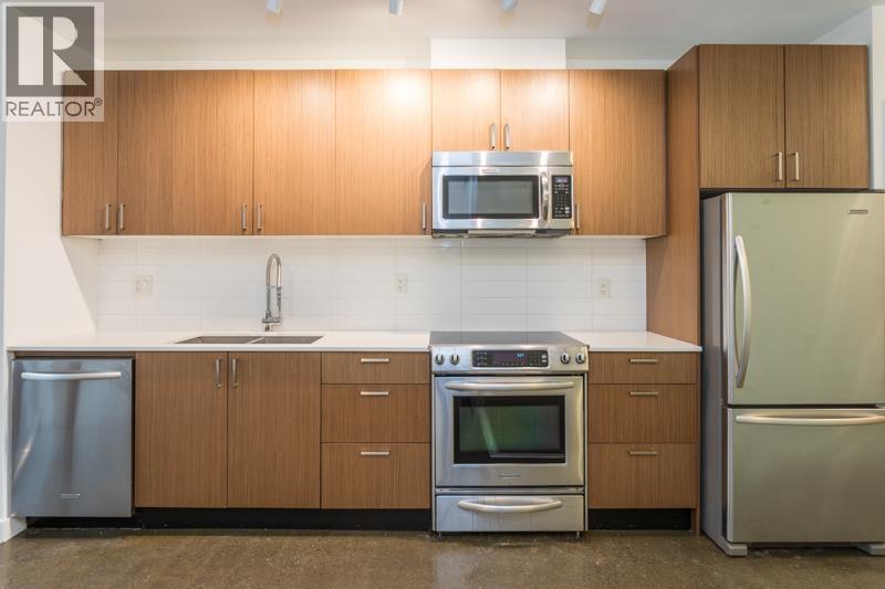 310 221 UNION STREET STREET, Vancouver