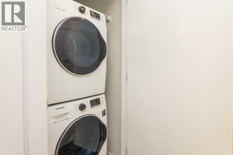 310 221 UNION STREET STREET, Vancouver