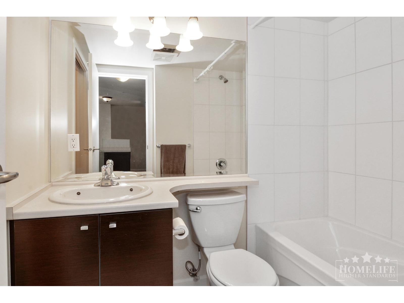 209 6815 188 STREET, Surrey