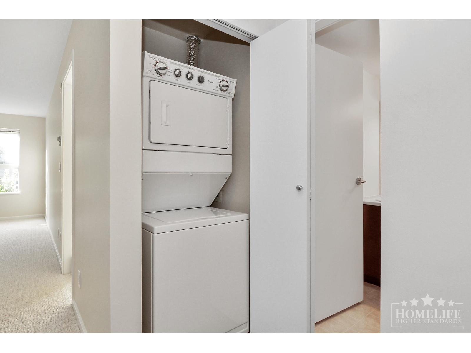 209 6815 188 STREET, Surrey