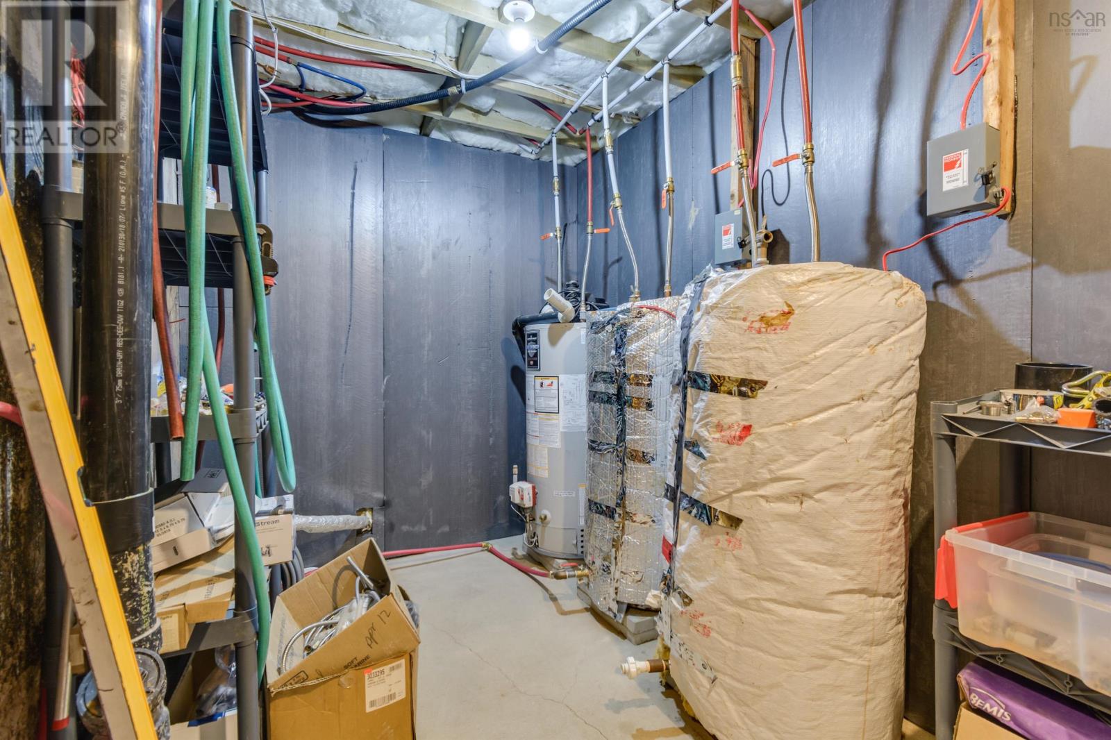 Property 2 of 35 of 11980 105 Highway