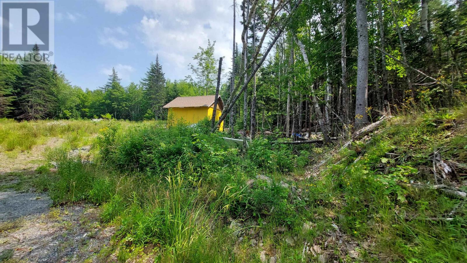 Property 27 of 35 of 75 Evanston Rd