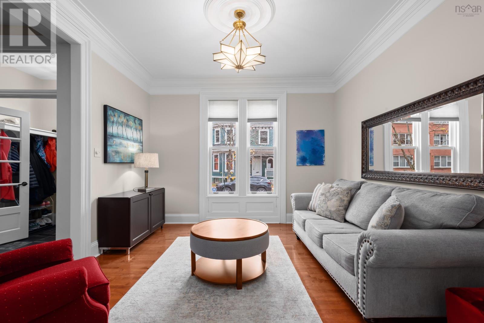 Property 3 of 38 of 1246 Edward Street