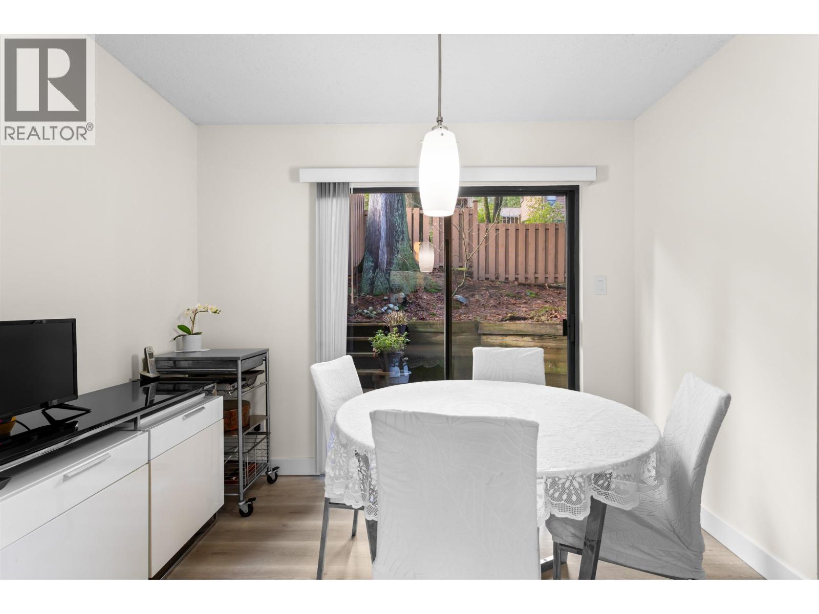 423 CAMBRIDGE WAY, Port Moody