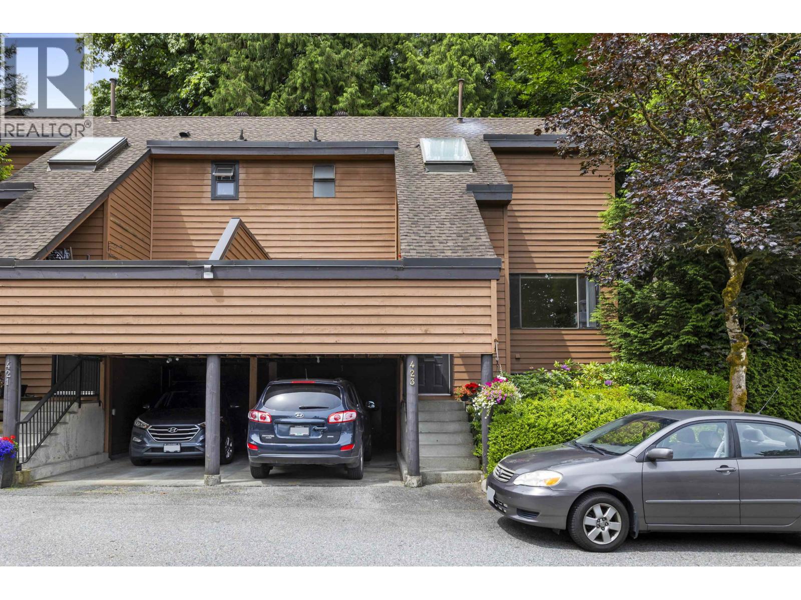 423 CAMBRIDGE WAY, Port Moody