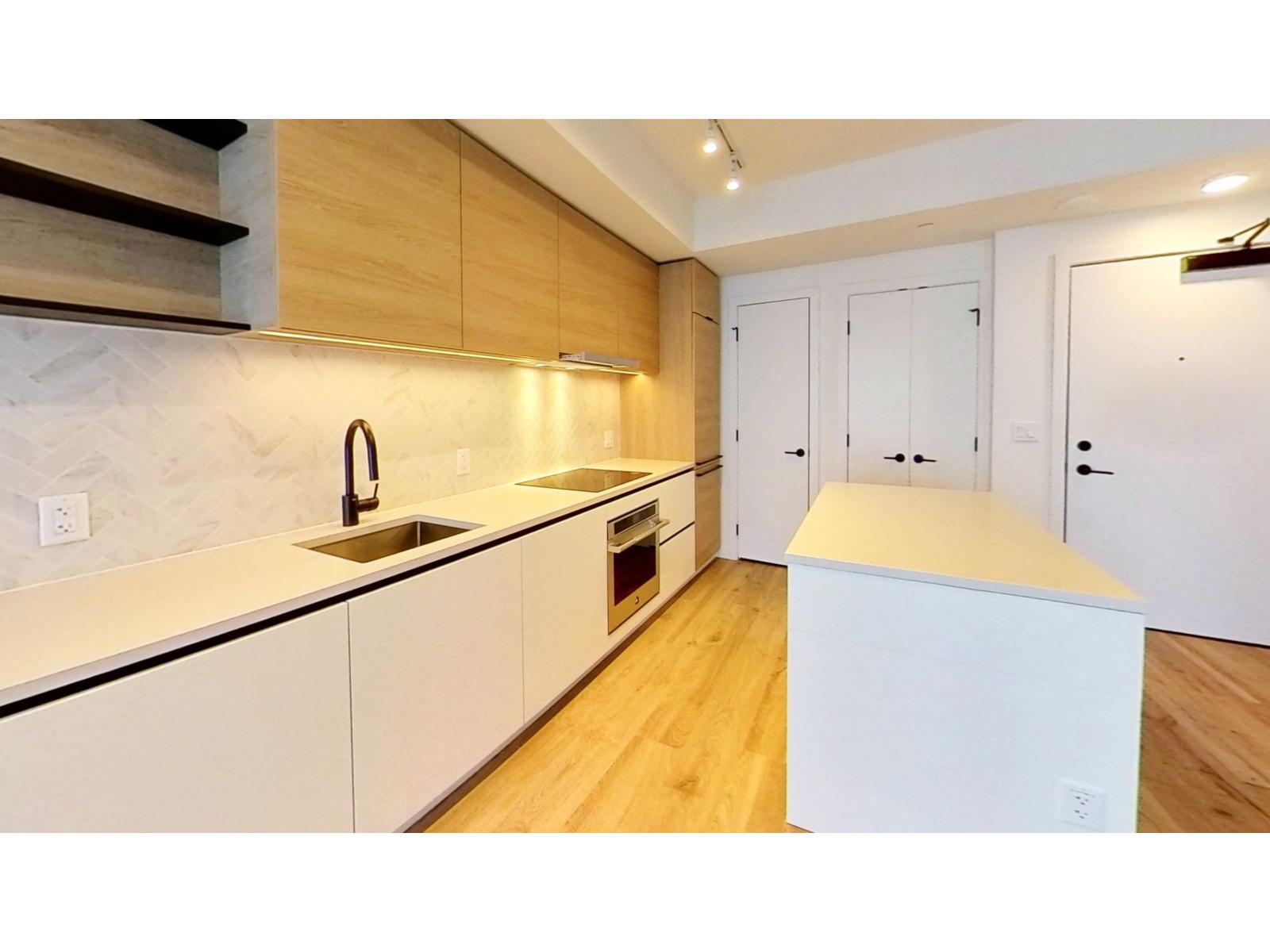 10448 UNIVERSITY DRIVE, Surrey