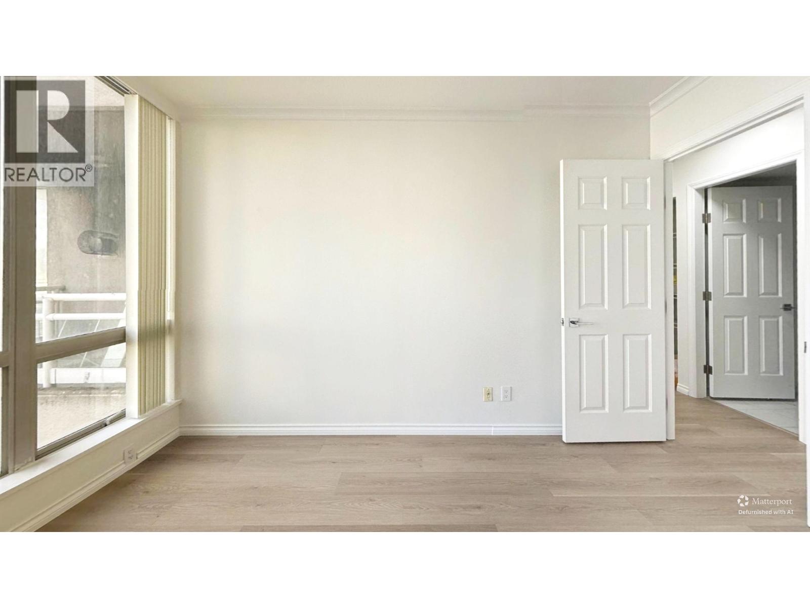 1406 9603 MANCHESTER DRIVE, Burnaby