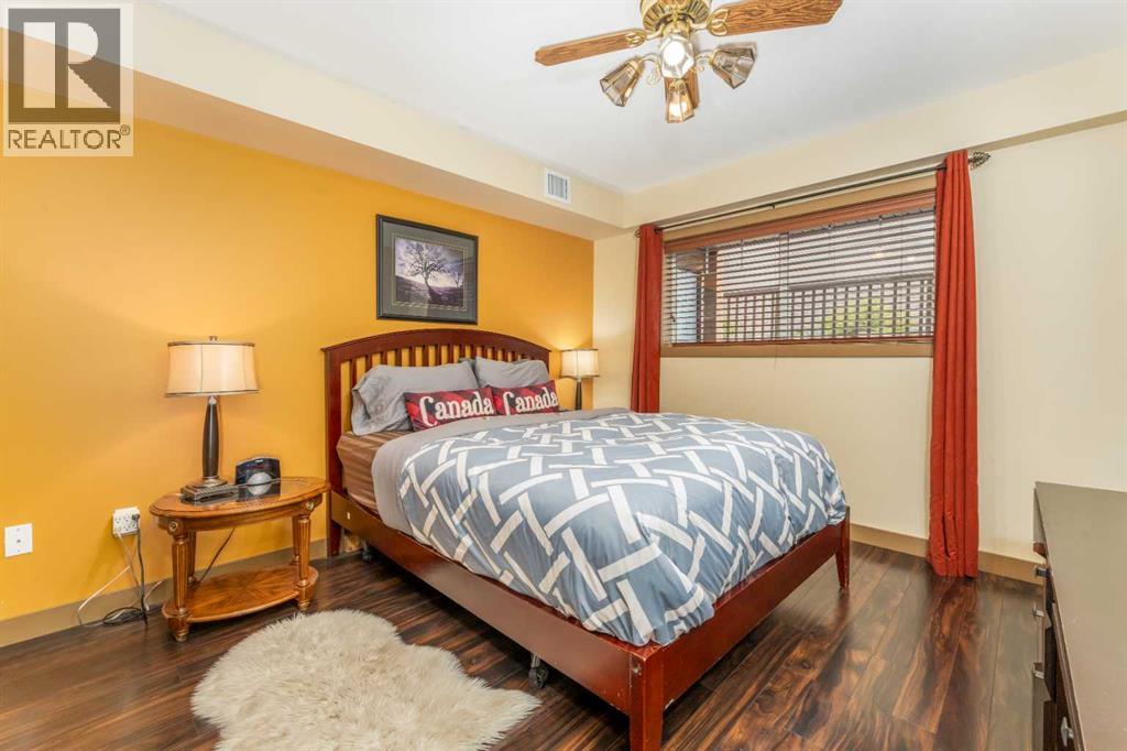 #5103 250 2ND AVENUE - 4