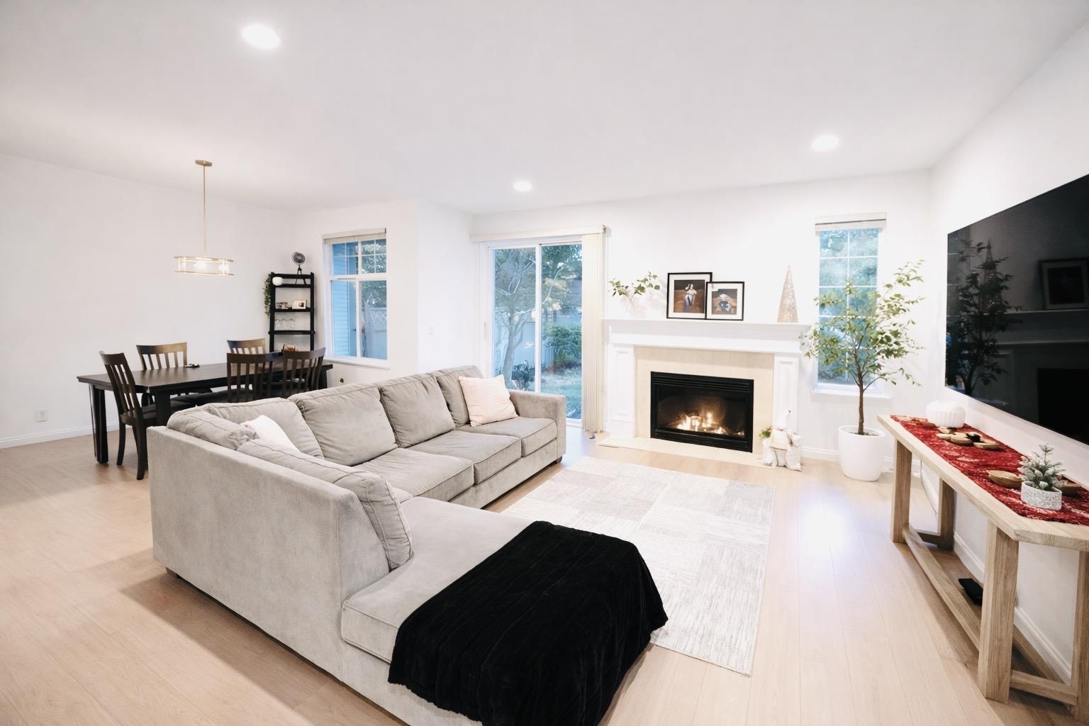 43 5811 122 STREET, Surrey