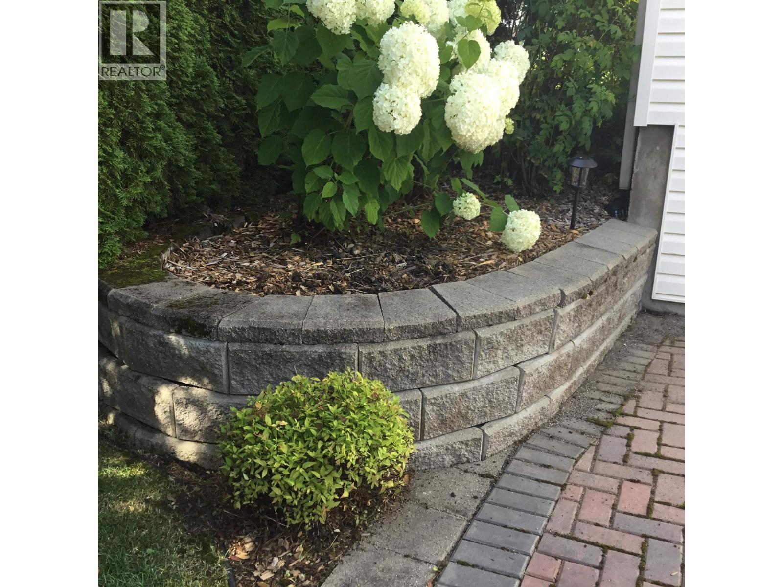 3103 ROSEMONT DRIVE - 36