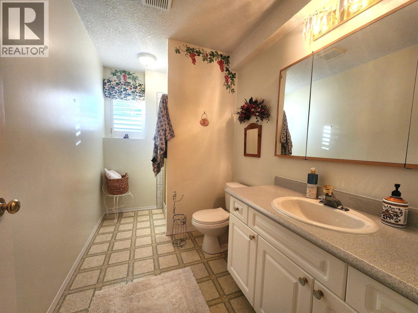 3103 ROSEMONT DRIVE - 31