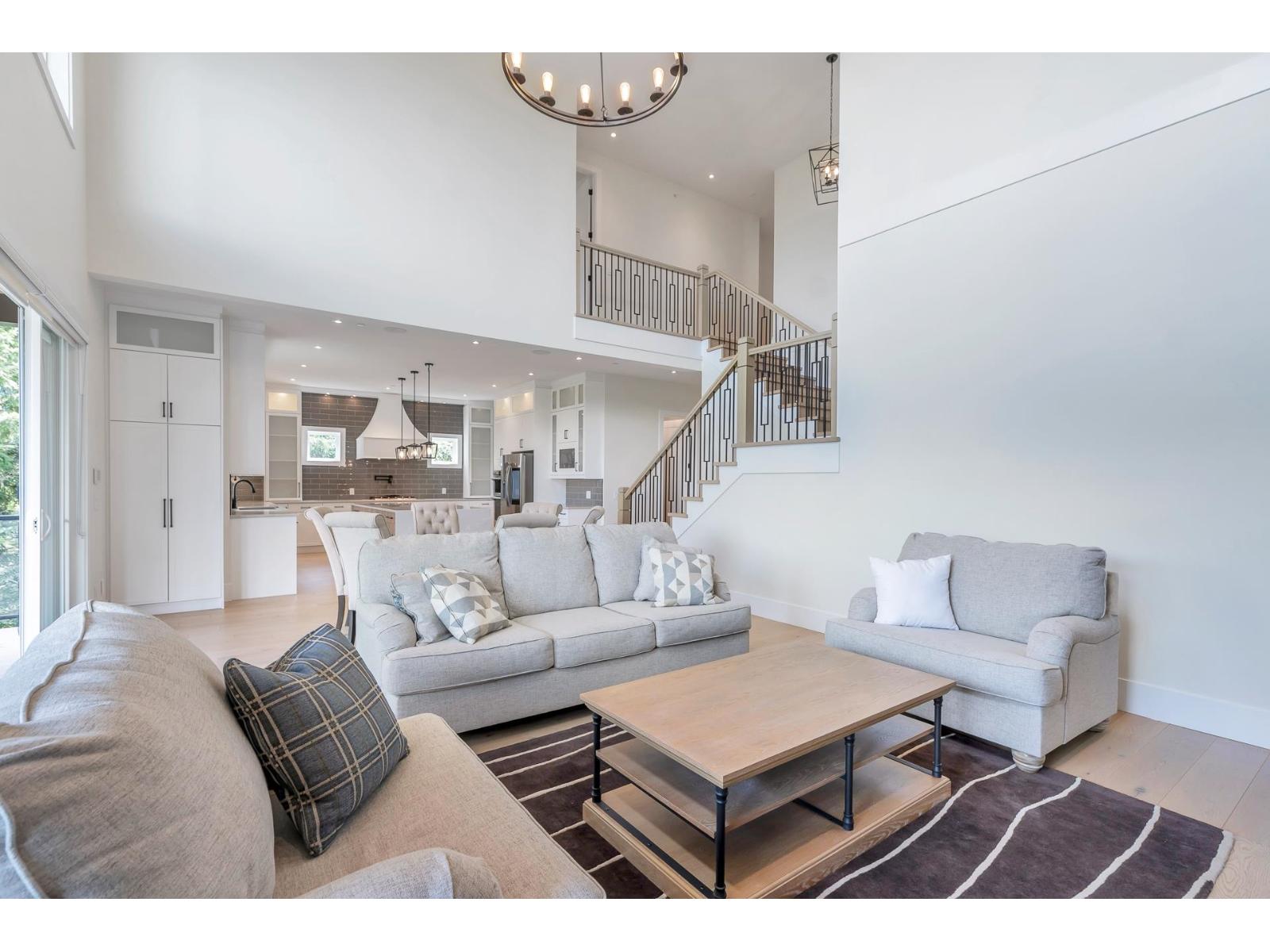 House in Chilliwack - Image 15