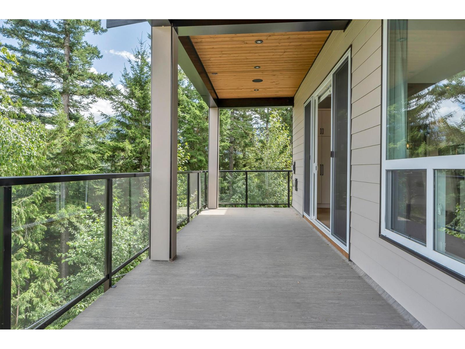 House in Chilliwack - Image 21