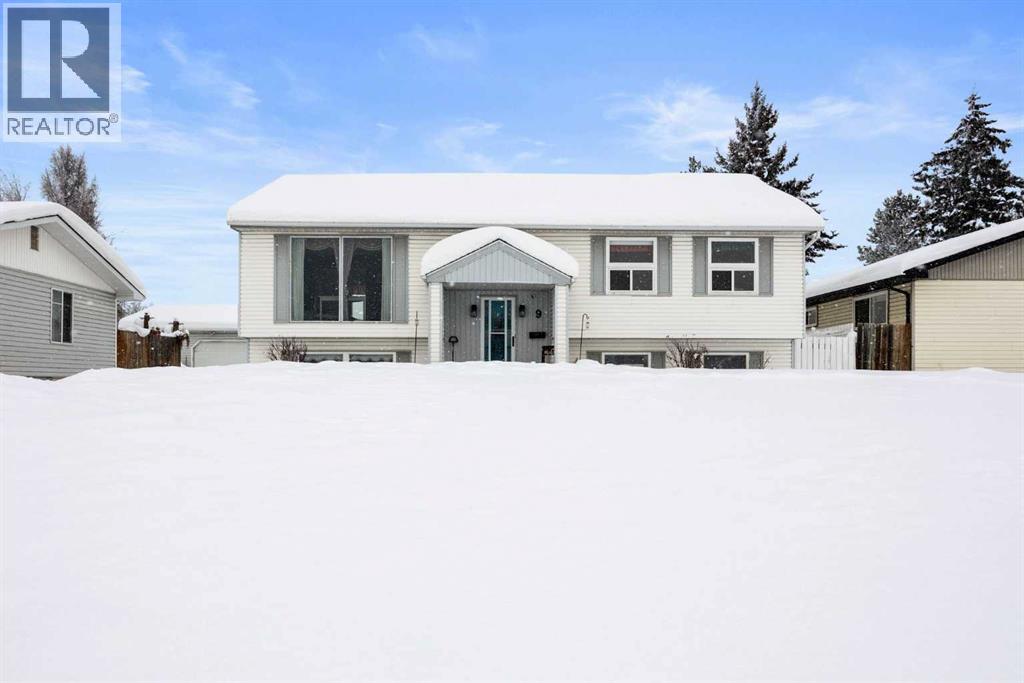 9 Bennett Crescent, Fort McMurray