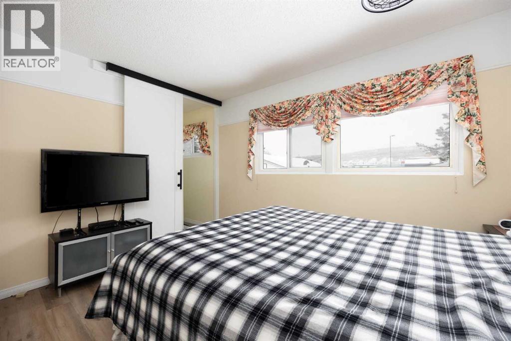 9 Bennett Crescent, Fort McMurray