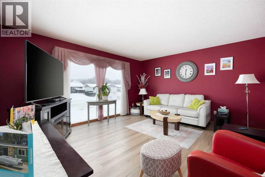 9 Bennett Crescent, Fort McMurray