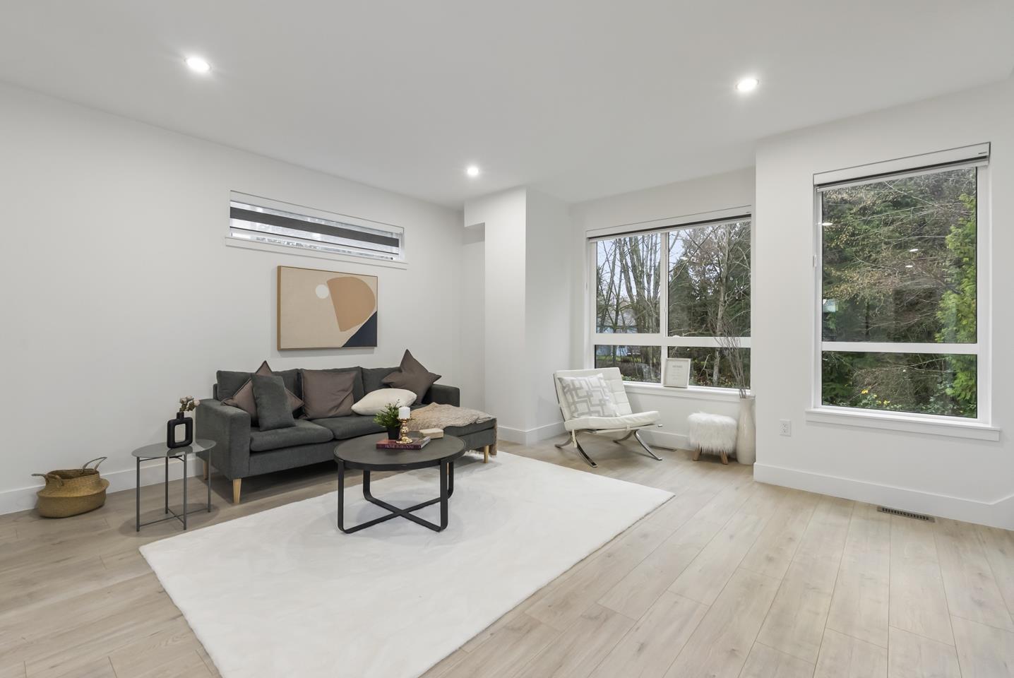 32 13895 64 AVENUE, Surrey