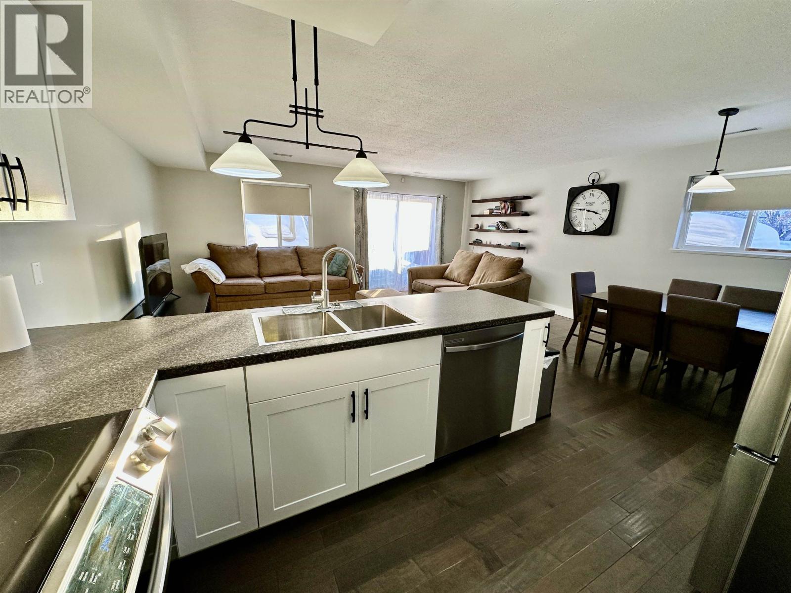 B 8923 102 AVENUE, Fort St. John