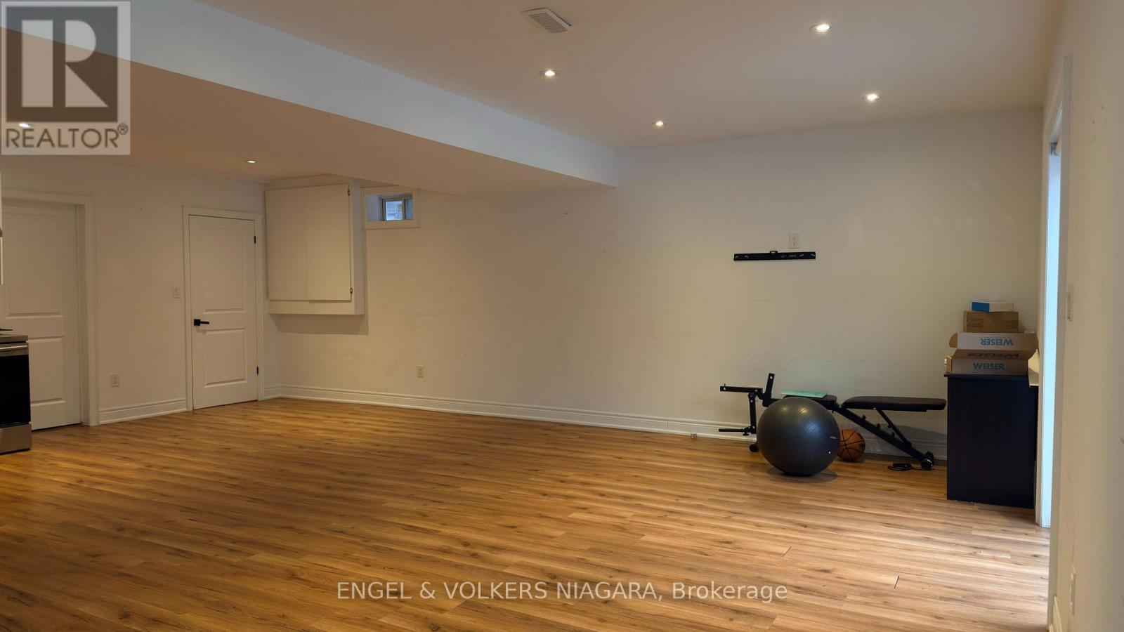 LOWER/BASEMENT - 7171 LIONSHEAD AVENUE - Photo 2 of 13, Niagara Falls (Oldfield), Ontario