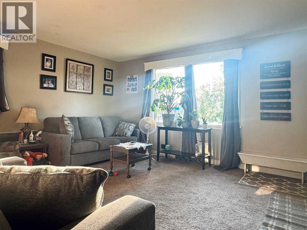 Single Family House Bungalow for Sale in   Street S Glendale Lethbridge 