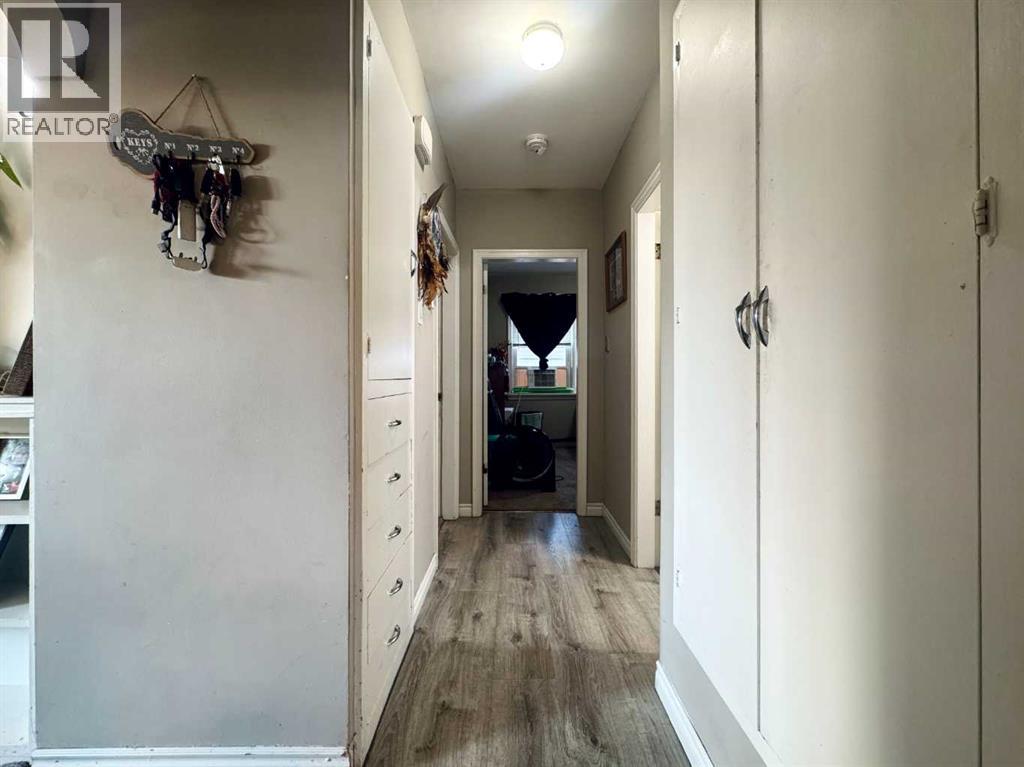 Single Family House Bungalow for Sale in   Street S Glendale Lethbridge 