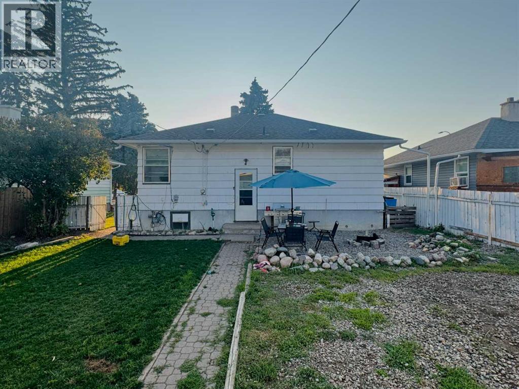 Single Family House Bungalow for Sale in   Street S Glendale Lethbridge 