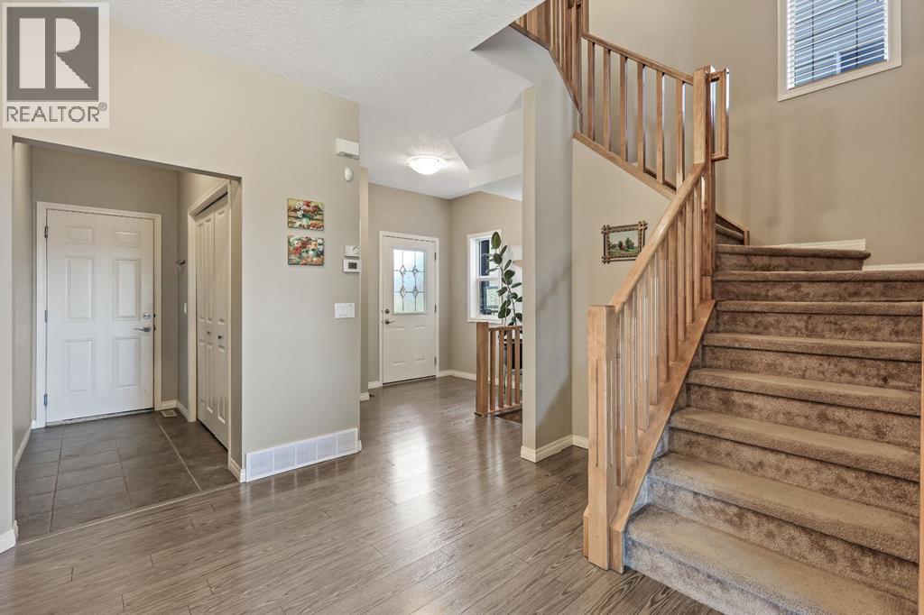 Single Family House for Sale in  Everglen Crescent SW Evergreen Calgary 