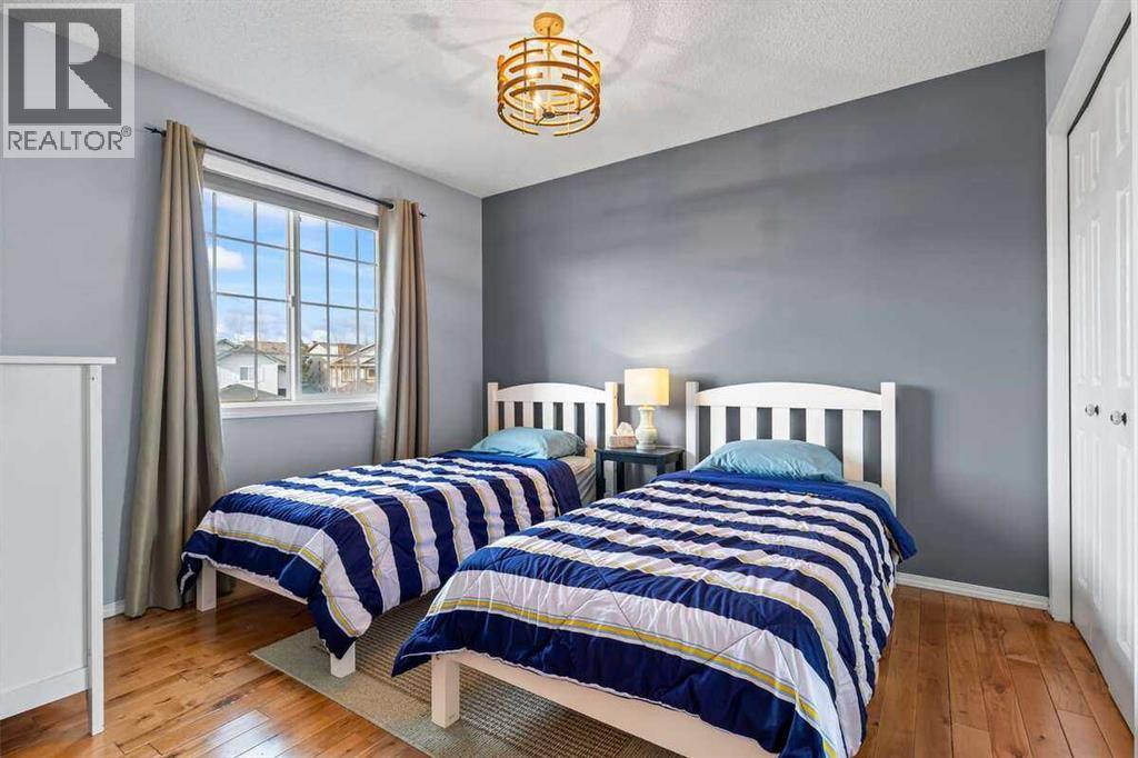 Single Family House for Sale in  Bridlecreek Terrace SW Bridlewood Calgary 